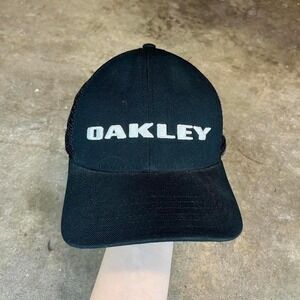 Oakley black SnapBack trucker hat